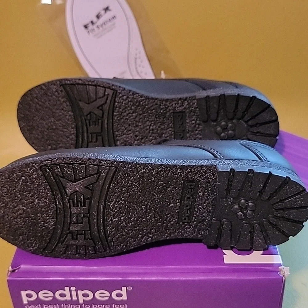 Pediped STORM black lace-up shoes